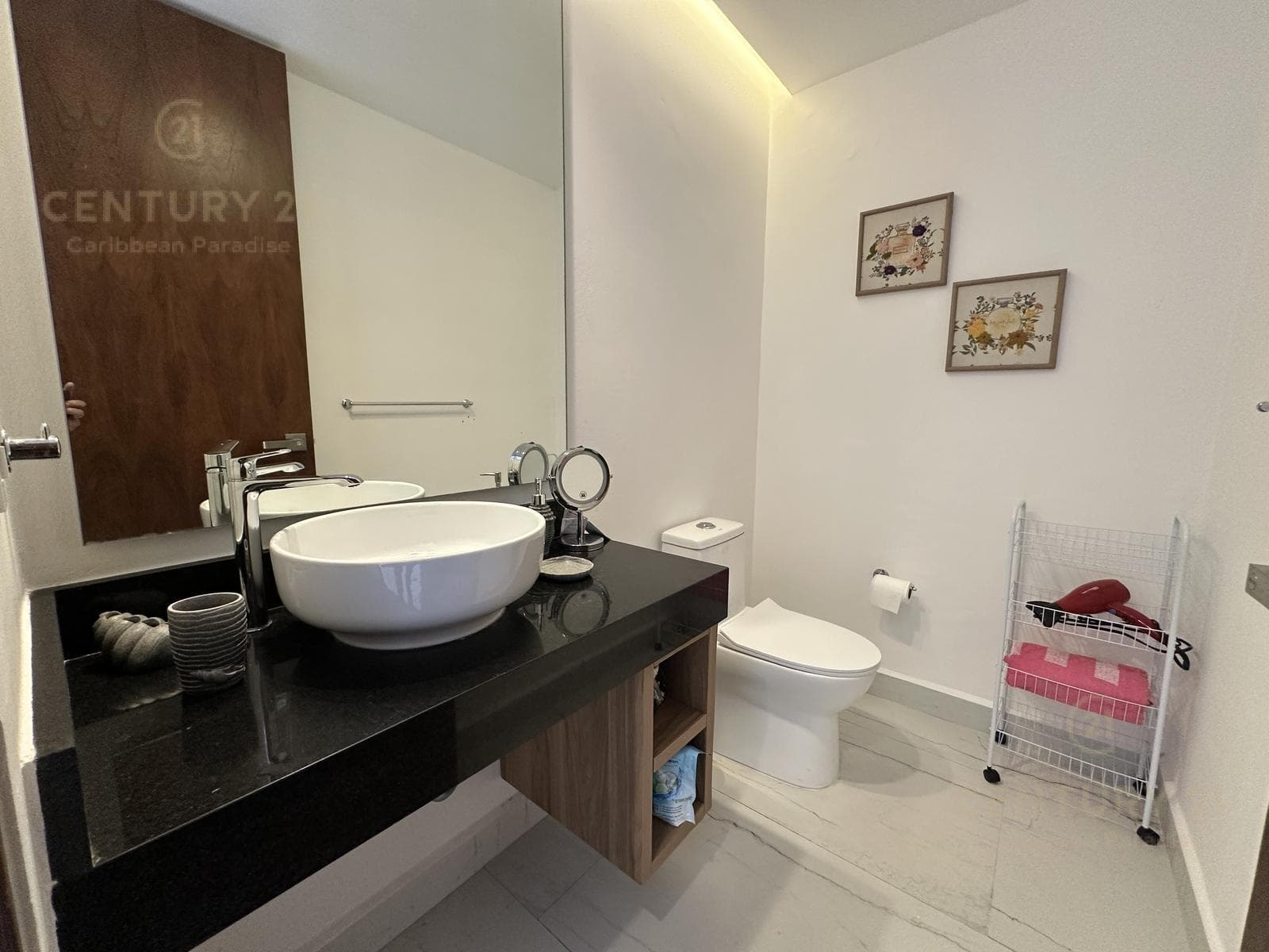For Sale: New 1-Bedroom Condo on 5th Avenue, Playa del Carmen P4109