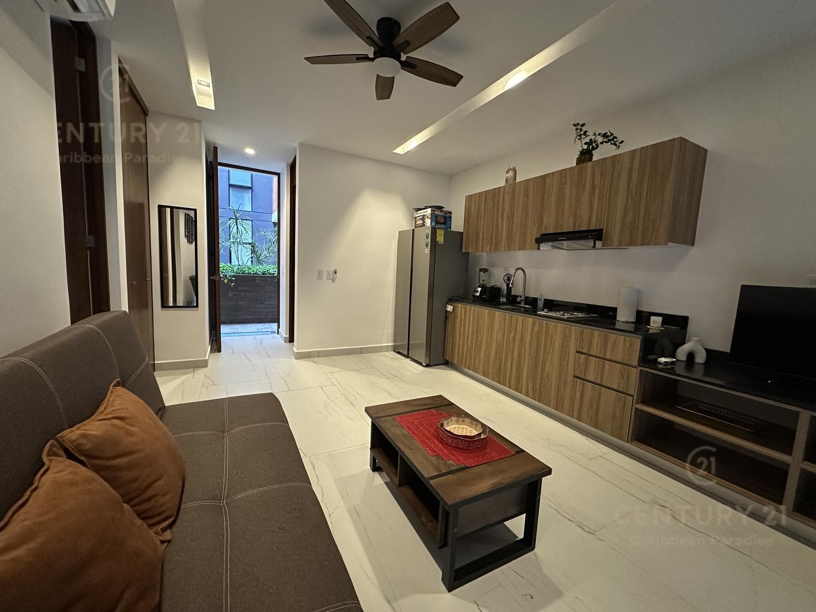 For Sale: New 1-Bedroom Condo on 5th Avenue, Playa del Carmen P4109
