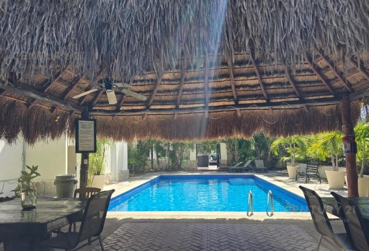 2-bedroom furnished apartment for rent. Privada Morell, Playa del Carmen P4116