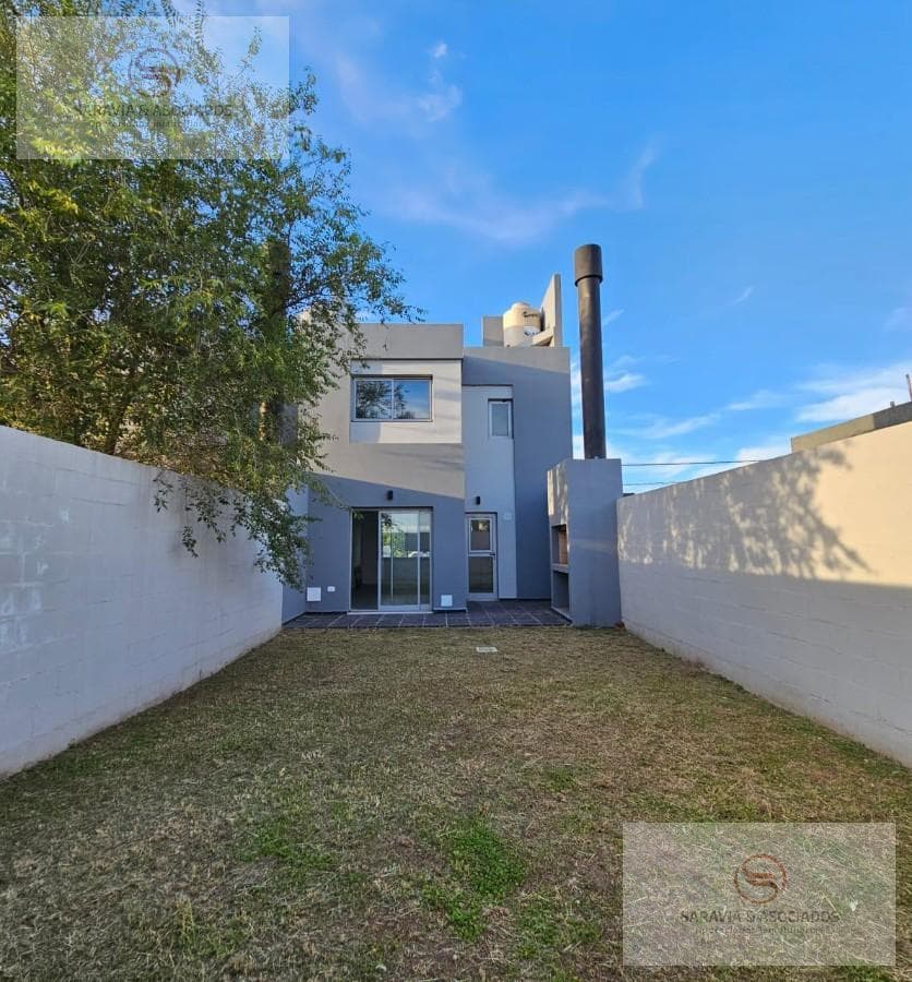 Duplex for Rent, Villa Allende, Barrio Norte