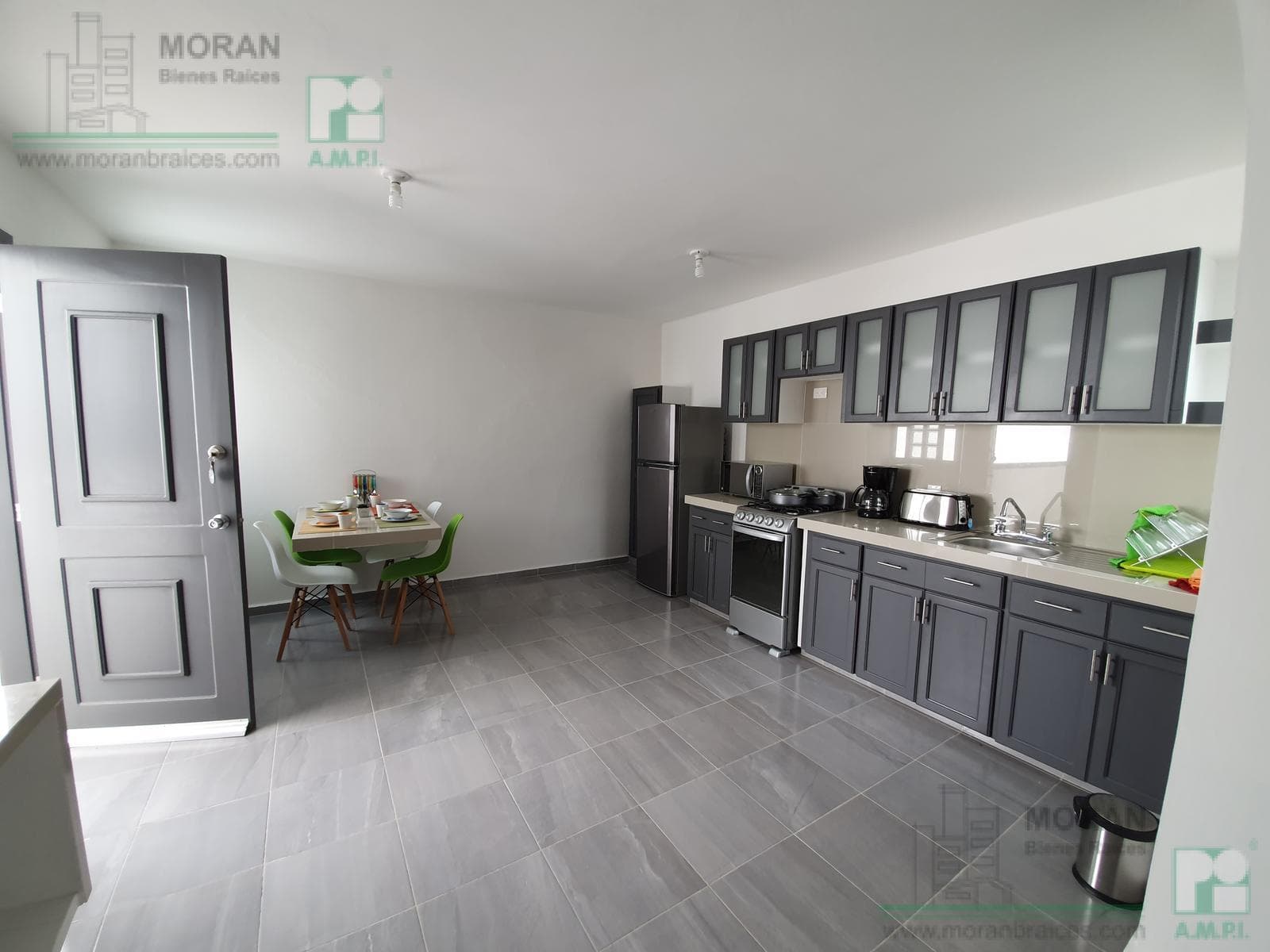 Commercial Building - Coatzacoalcos