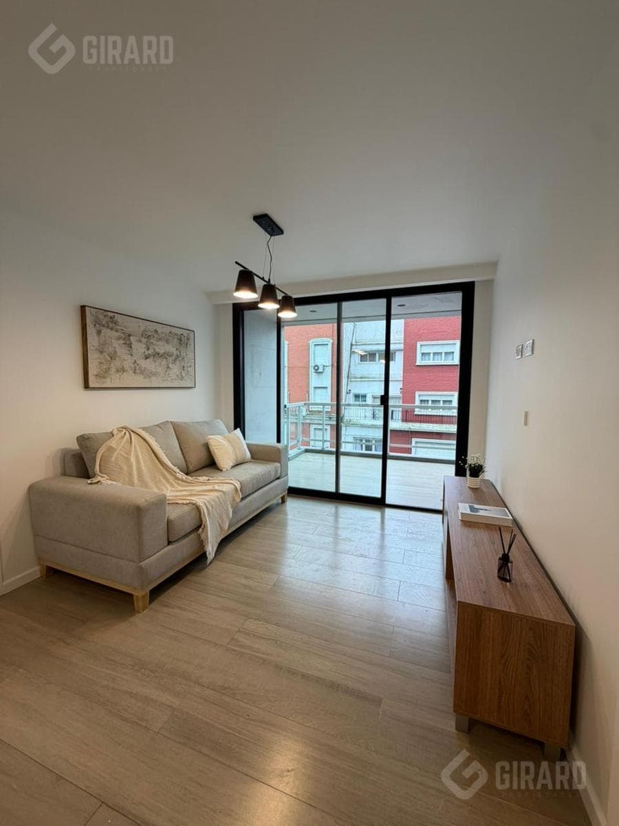 For Sale: Brand-New 2-Room Apartment on the Street in the Plaza Colón Area