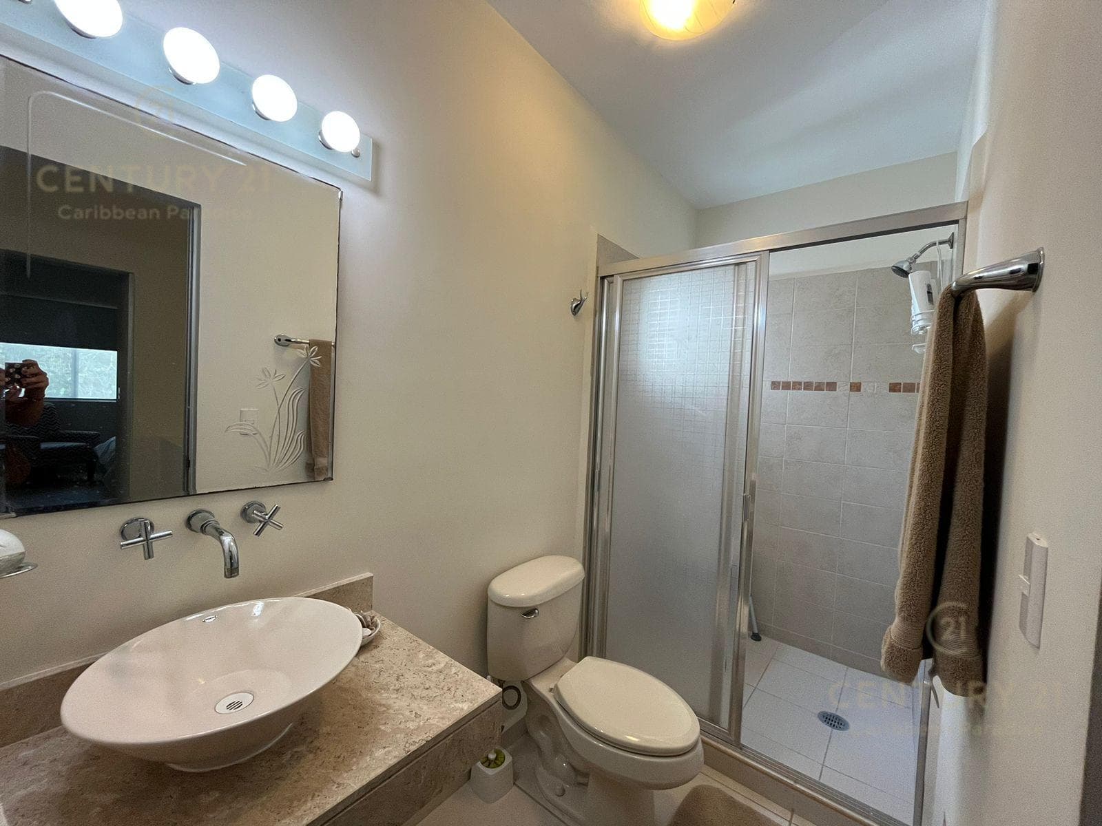Furnished 3-Bedroom House for Sale in La Joya, Playa del Carmen P4151