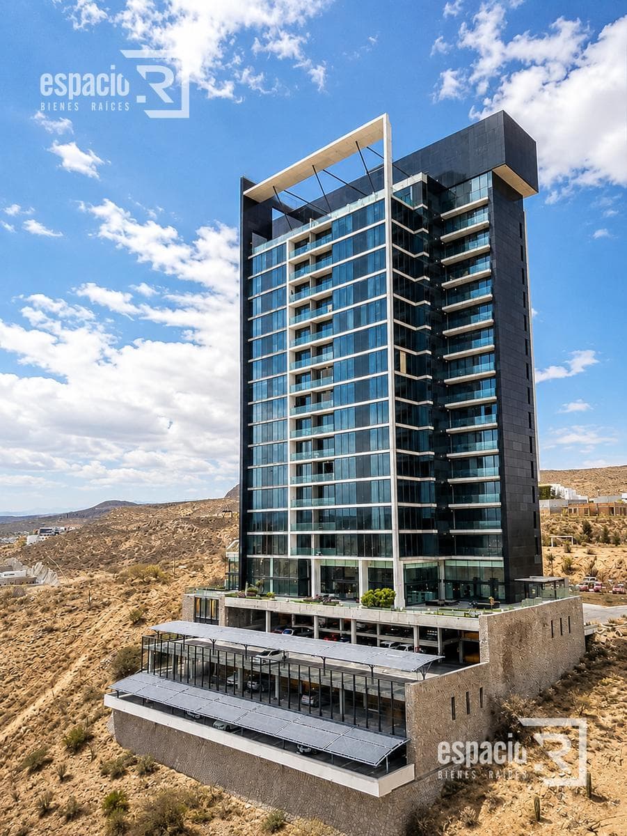 3-BEDROOM APARTMENT FOR SALE IN TORRE CENIT