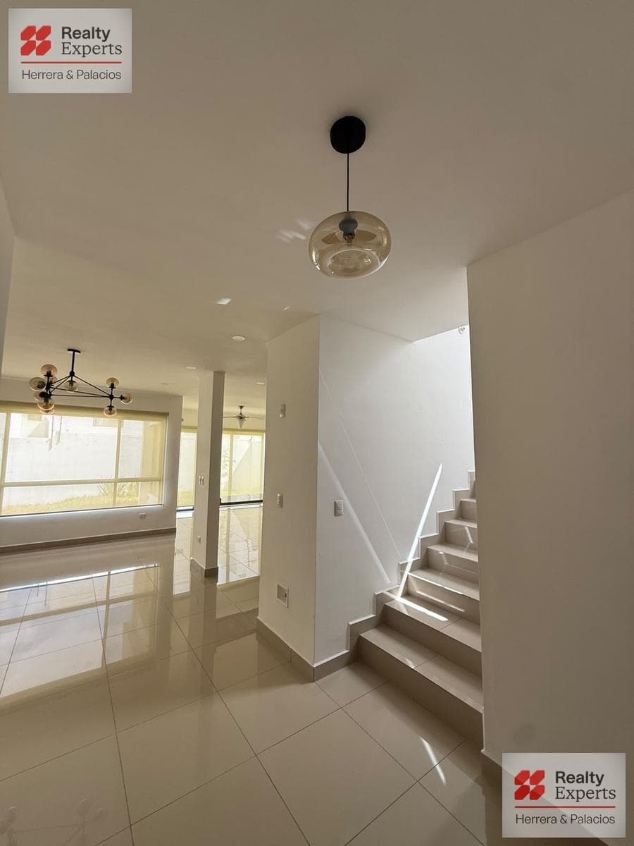 House for Rent in the Garcia Area