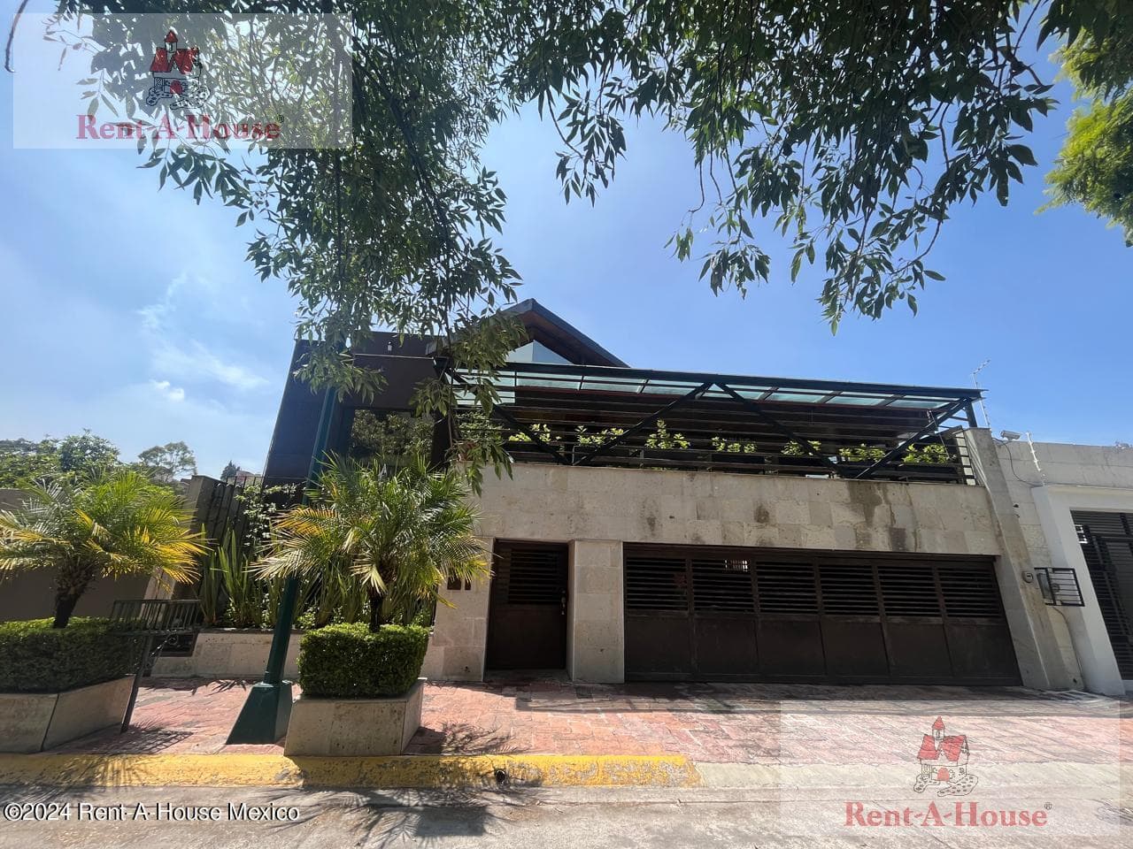 Casa en Venta en Huixquilucan, Bosques de la Herradura GIS 24-1949