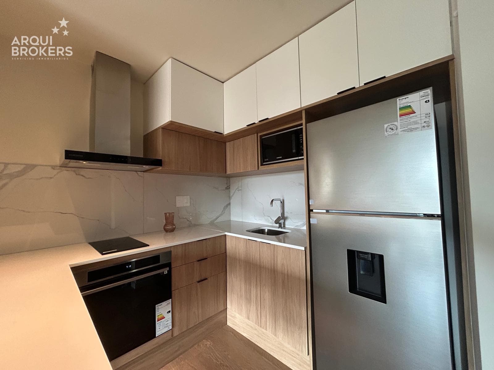 One-Bedroom Apartment for Sale in Buceo - 317