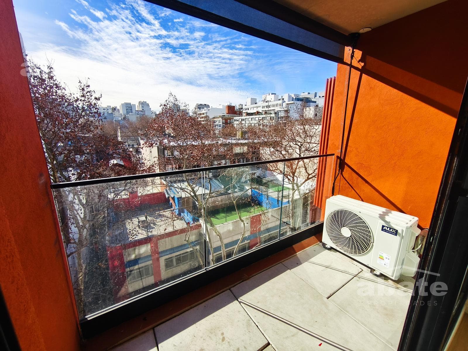 1-Bedroom Apartment for Rent in Barrio Sur—Facing the Street, Upper Floor, Sunny
