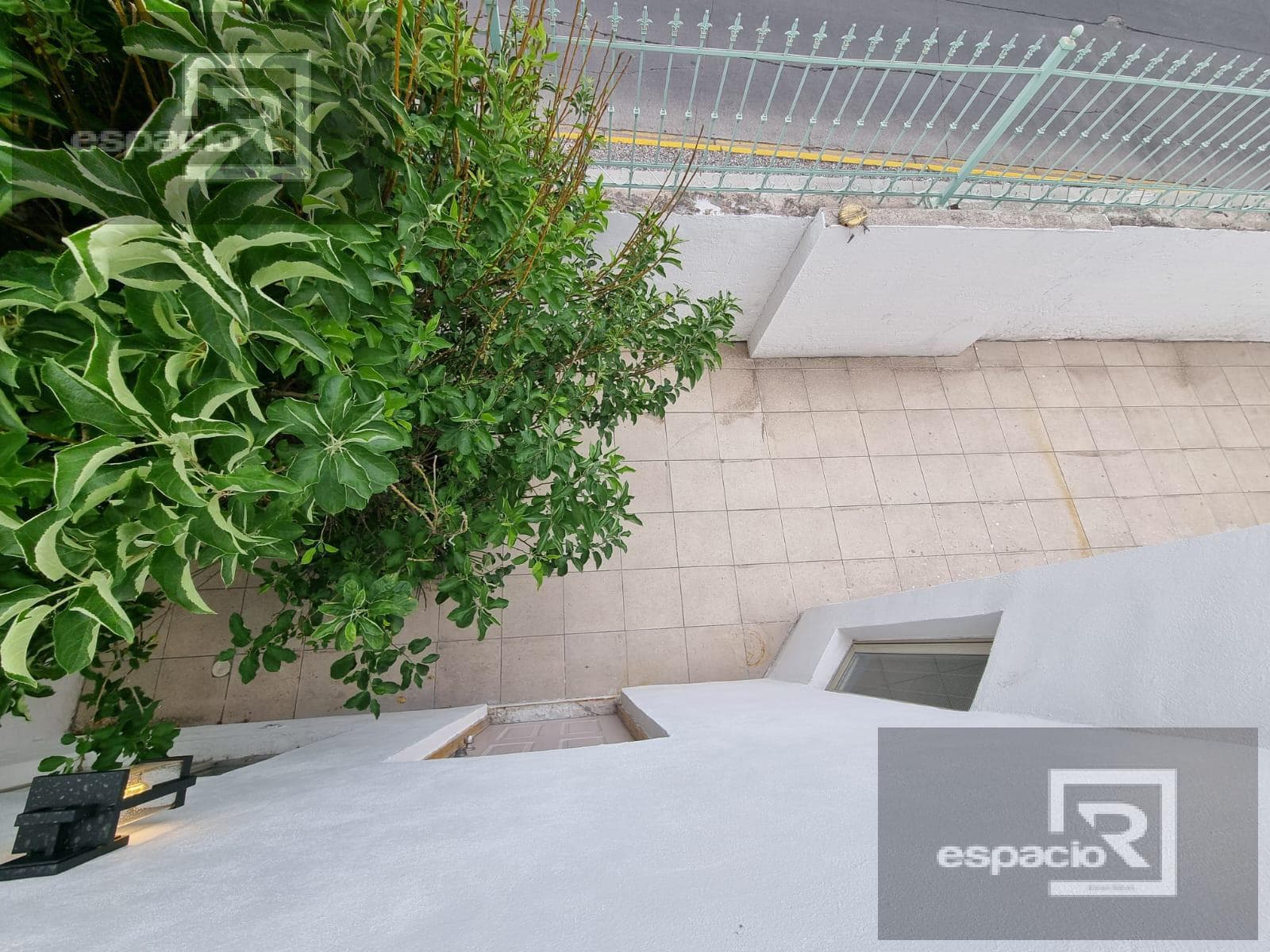 CASA EN VENTA EN VALLE DEL ÁNGEL FRENTE A PARQUE CON RECAMARA EN PLANTA BAJA