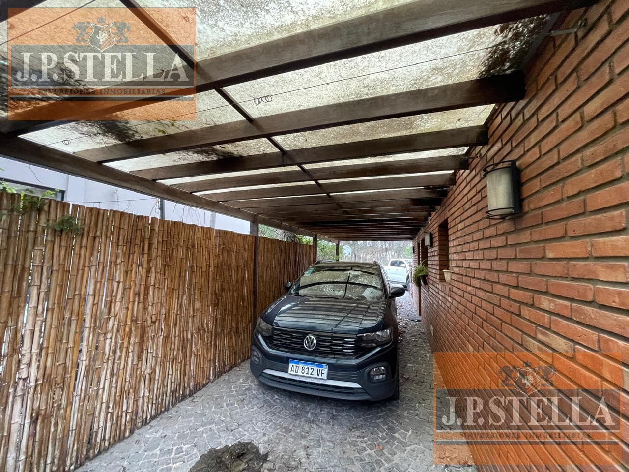 Excelente Chalet 5 Amb. c/ Pileta 244 m² Cub. - Barrio La Deseada - Ezeiza
