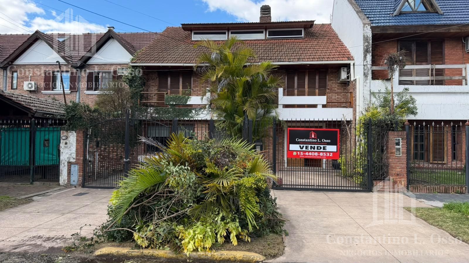 House with a garden - 4 rooms - in Lomas de Zamora