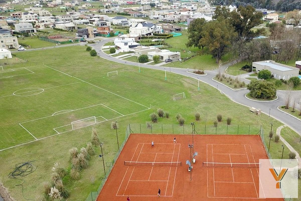 Land for Sale - 605 m² - San Roque