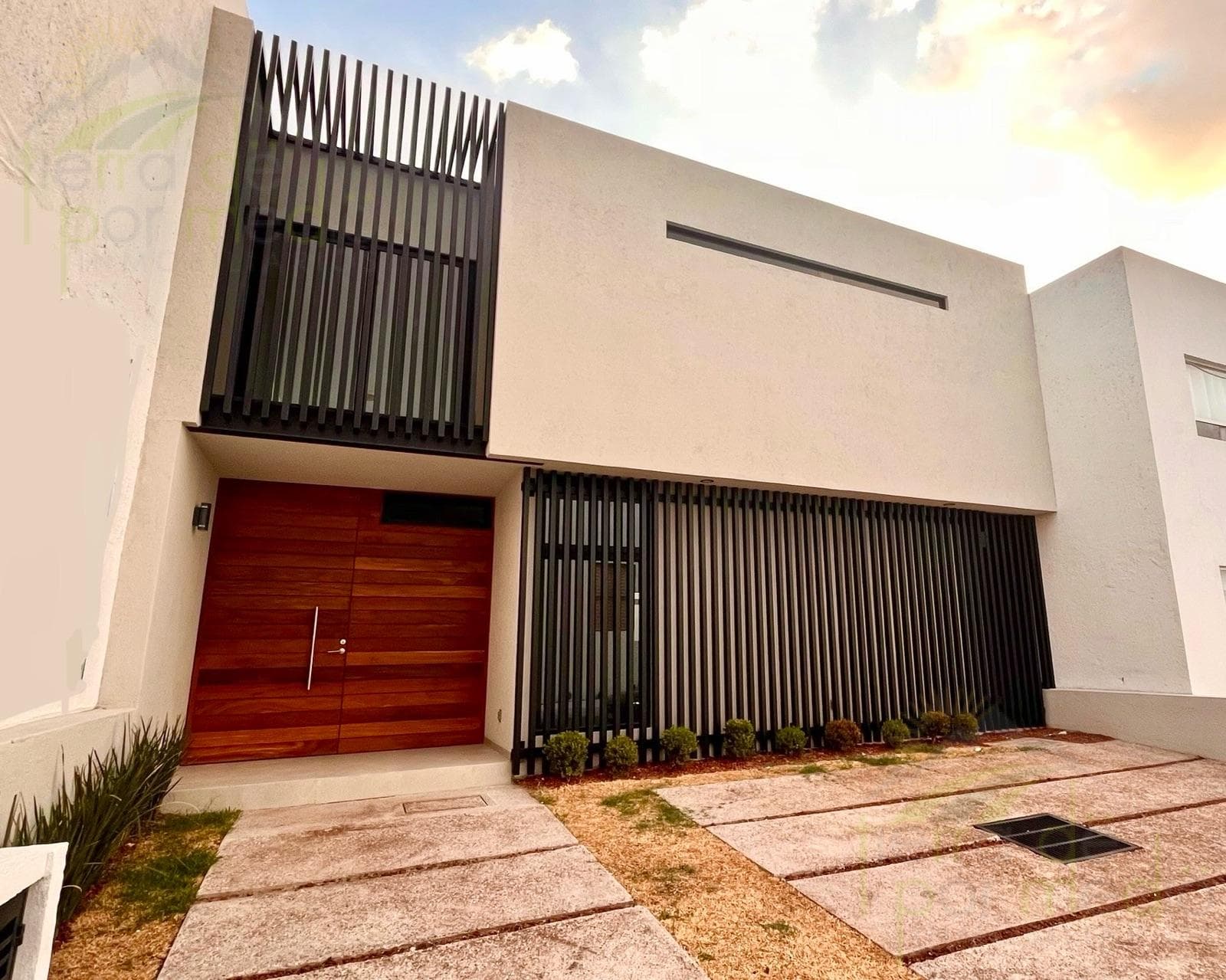 House for Sale on Privada Street, Zibatá, Querétaro