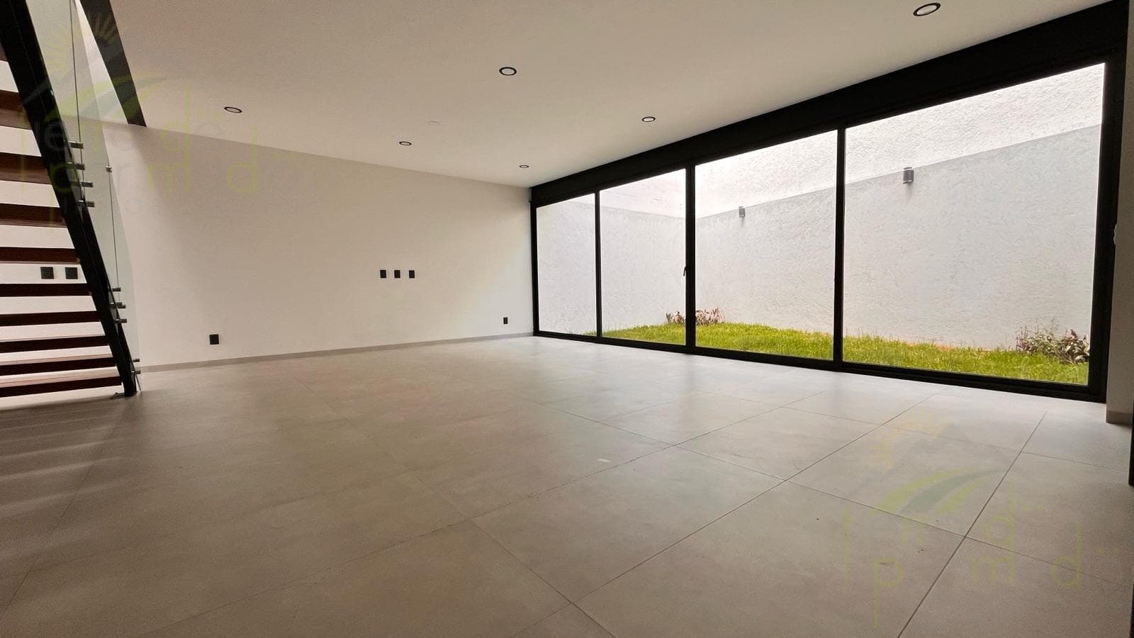 House for Sale on Privada Street, Zibatá, Querétaro