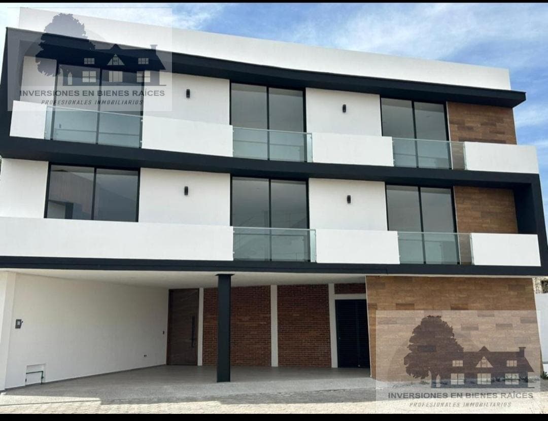 Loft-style house in Metepec, Col. Lázaro Cárdenas