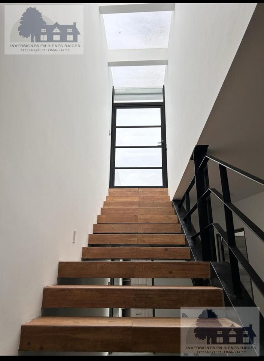 Loft-style house in Metepec, Col. Lázaro Cárdenas