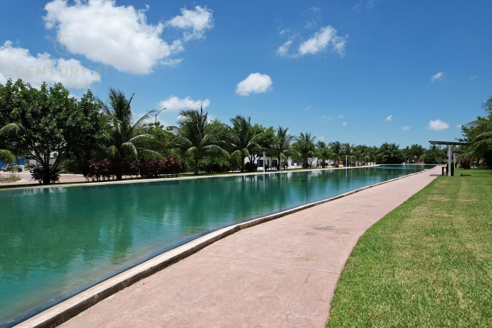 Pre-Sale Apartment on Av. 135 C3879