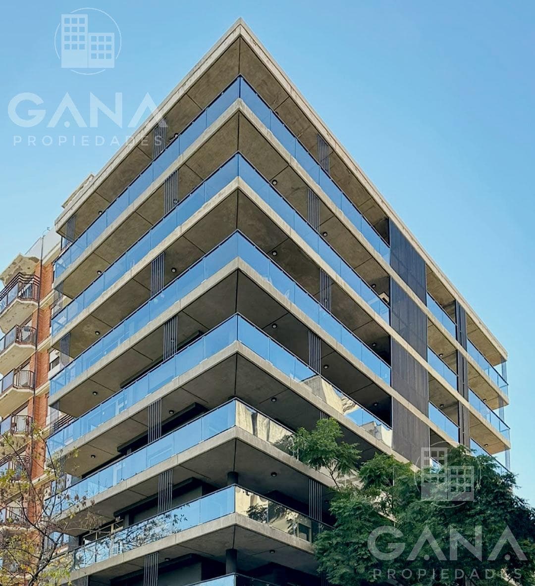 Apartment for Sale in the Martin neighborhood, 100 meters from Pellegrini Avenue.