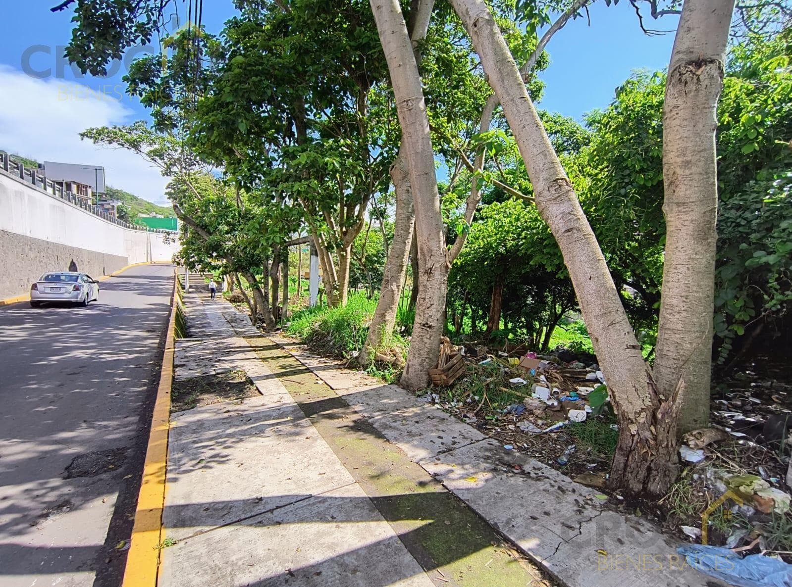 Lot for sale off Lázaro Cárdenas Street, Finance District