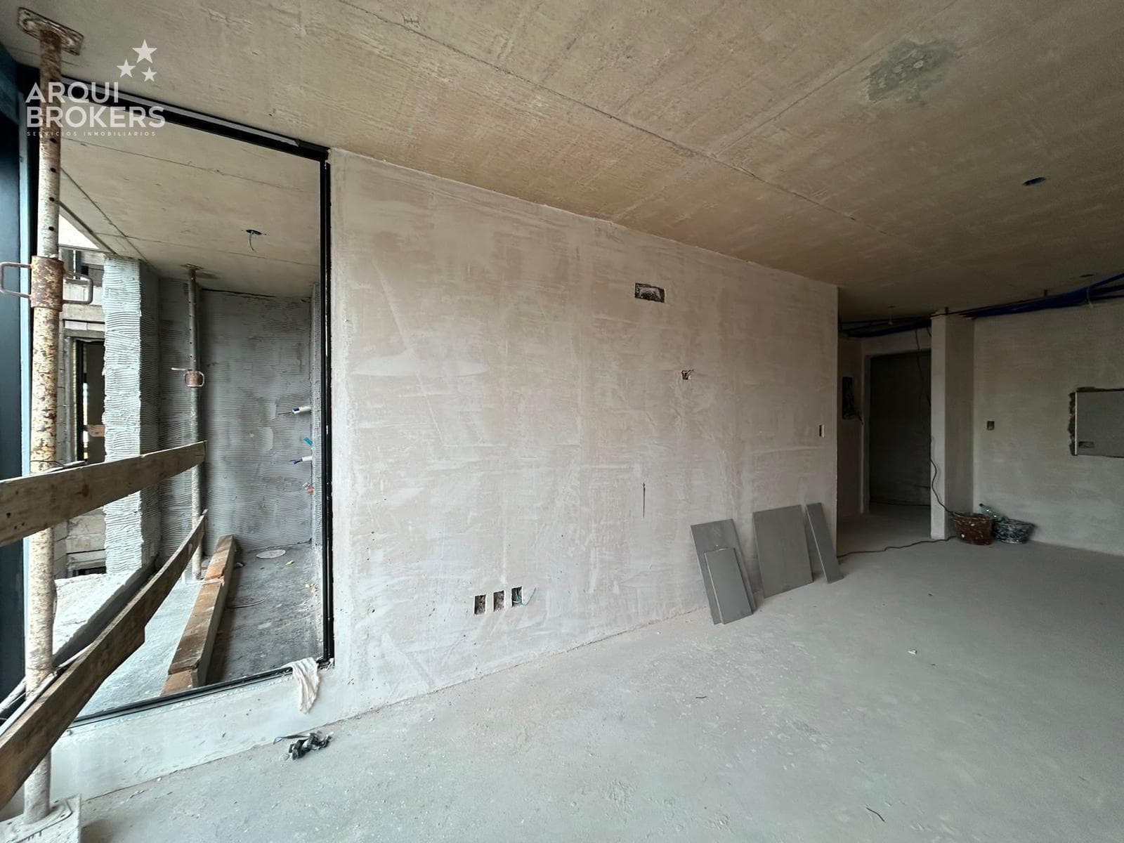 One-Bedroom Apartment for Sale in Puerto Buceo - 103