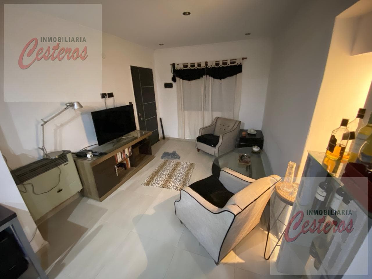 Apartment at 694 12 de Octubre Street