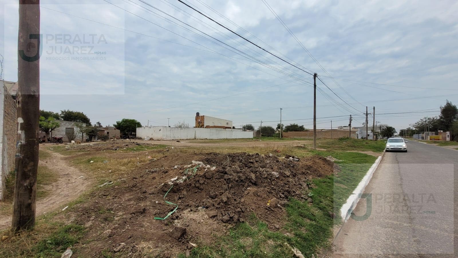 Lots in a prime location in Villa Angela