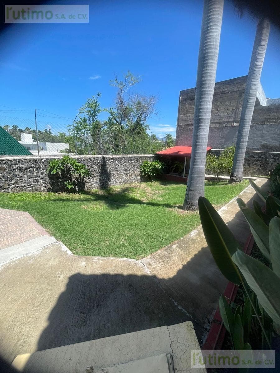 Mixed-Use Property in the Brisas Subdivision