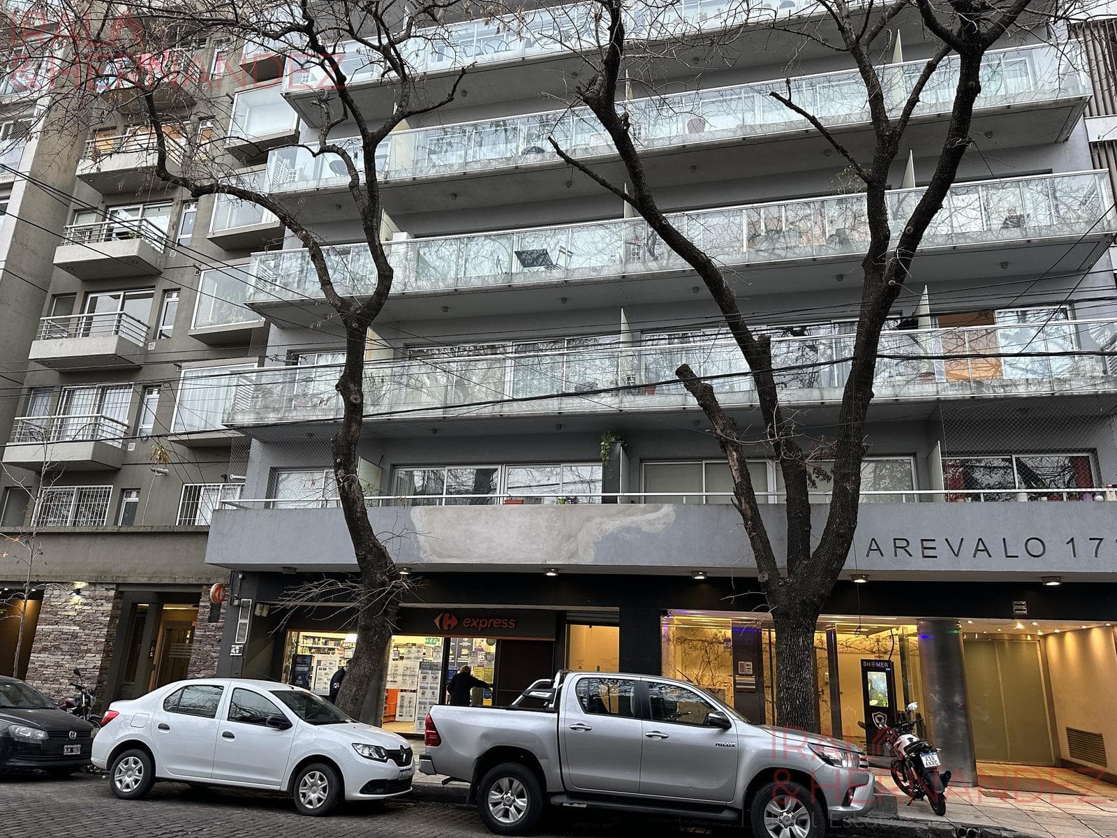 Studio Apartment for Rent with a Balcony in Palermo Hollywood. The Building Has a Pool!!
