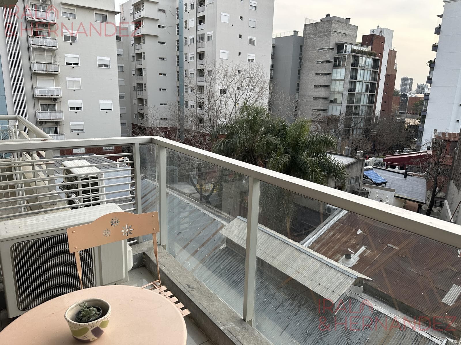 Studio Apartment for Rent with a Balcony in Palermo Hollywood. The Building Has a Pool!!
