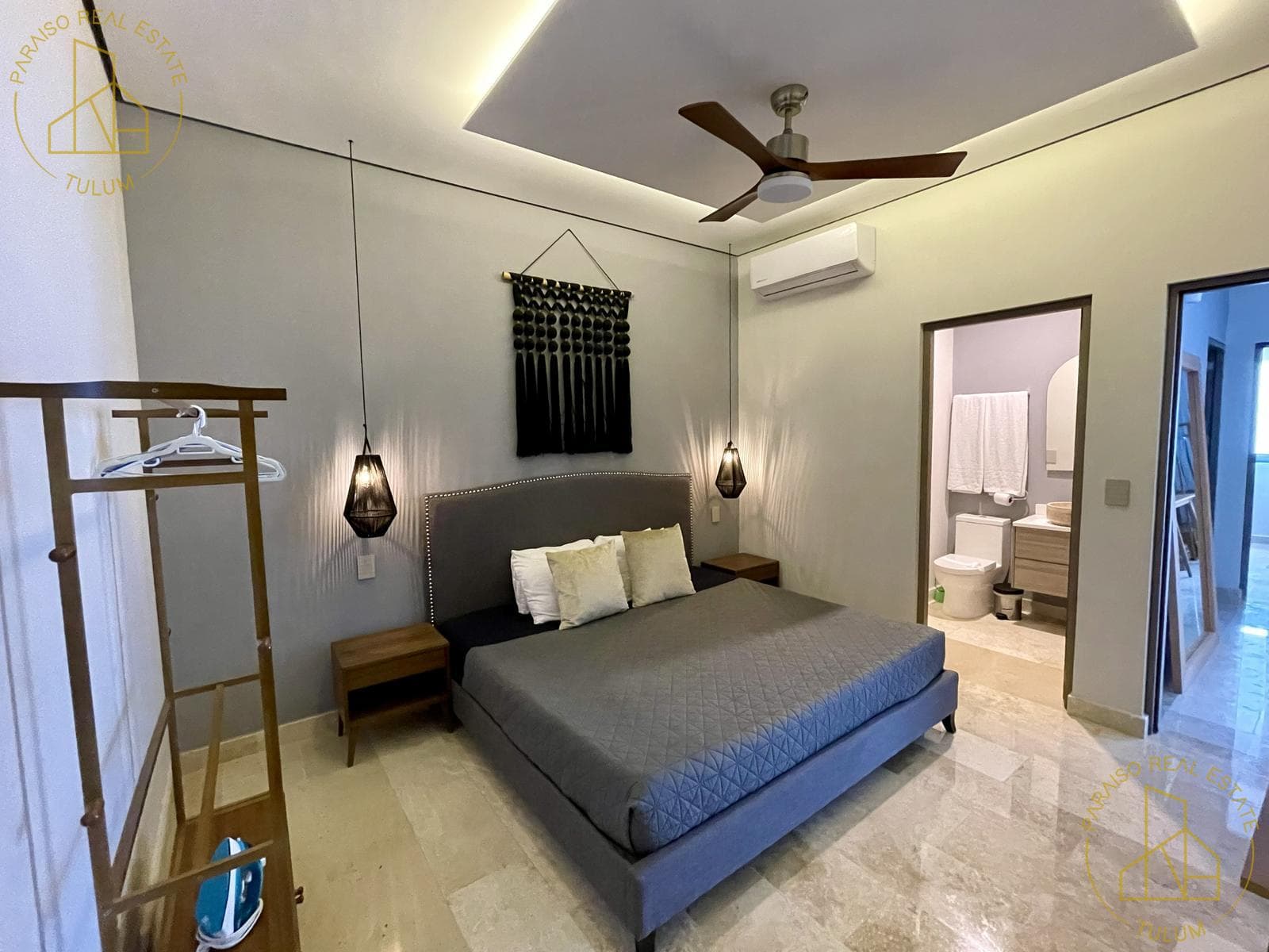 Roof-top View of the Caribbean Sea. 2-bedroom apartment in Amira District B208