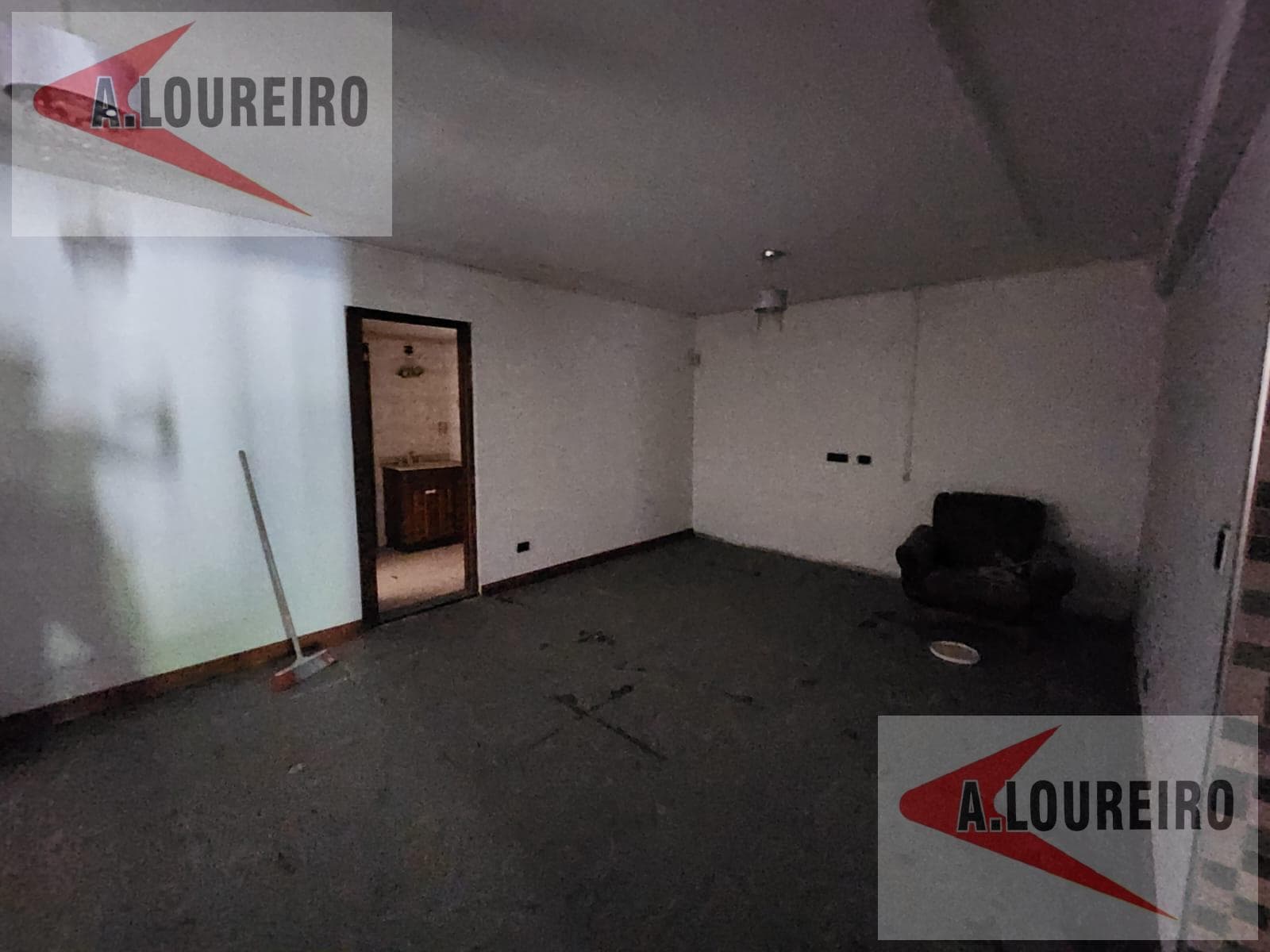 House for sale or rent, 4 blocks from Avenida Espora!!!