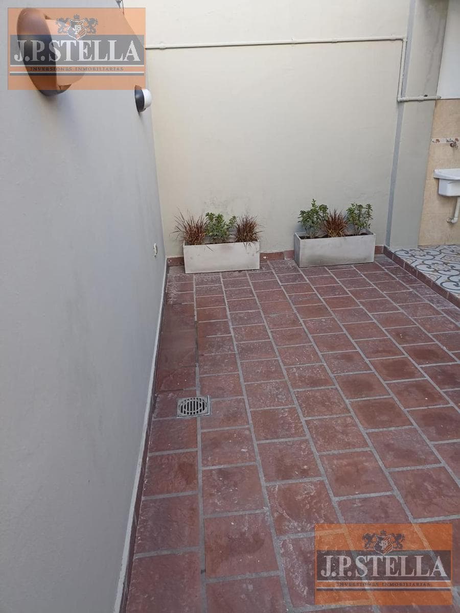 PH Interno de 3 Ambientes con Patio - S.Justo (Ctro)