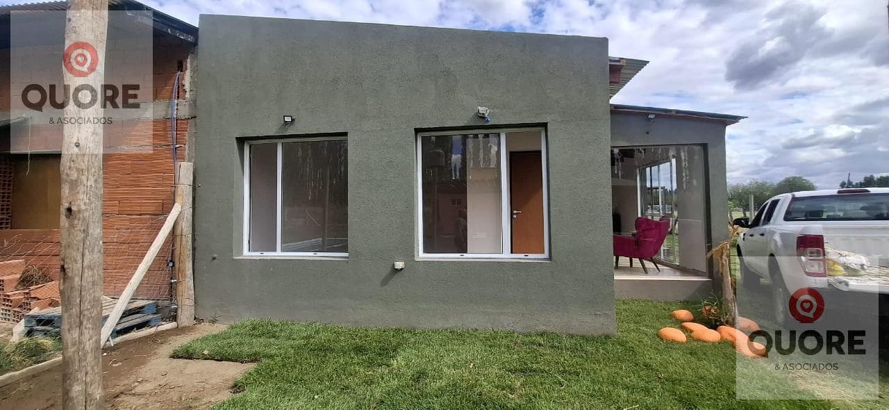 House in the Los Castaños Neighborhood