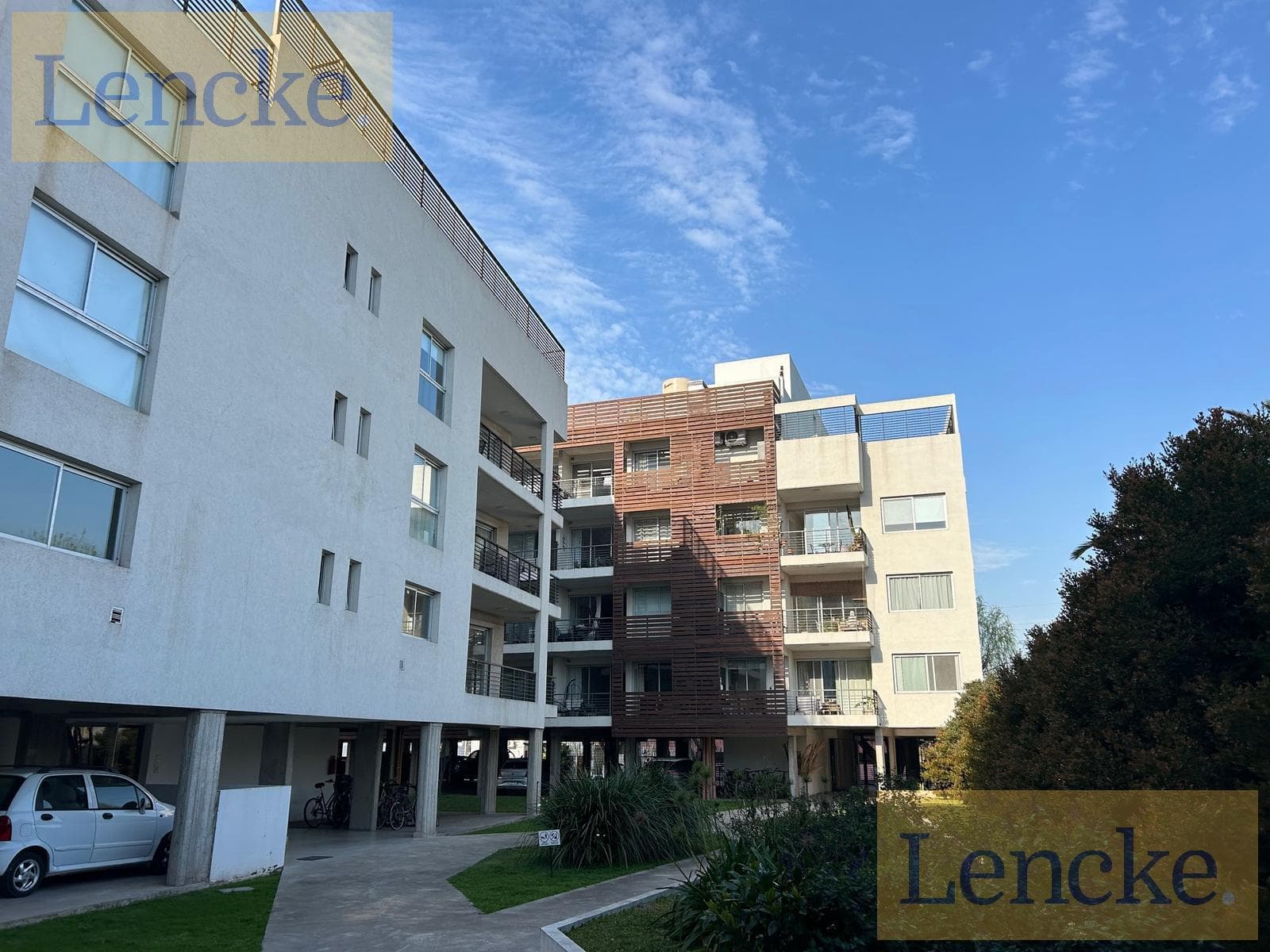 Excellent 2-room apartment in Tigre with a garage