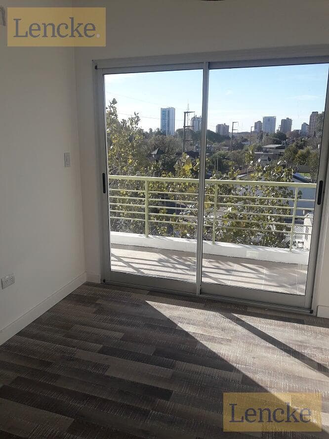 Excellent 2-room apartment in Tigre with a garage