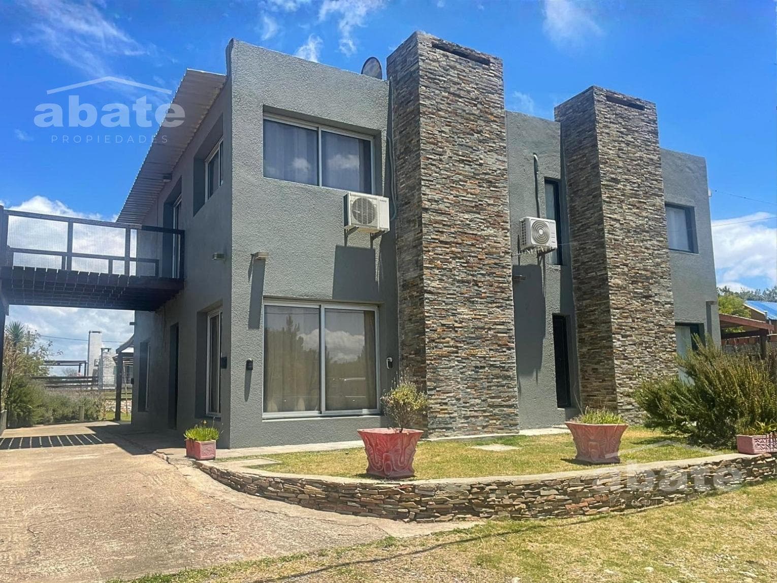 2 Houses for Sale in Punta del Diablo, Rocha