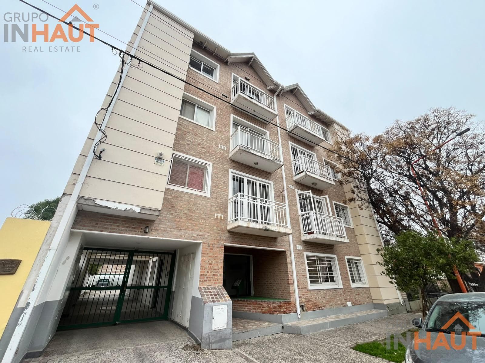 Studio apartment for sale with garage in Cipolletti
