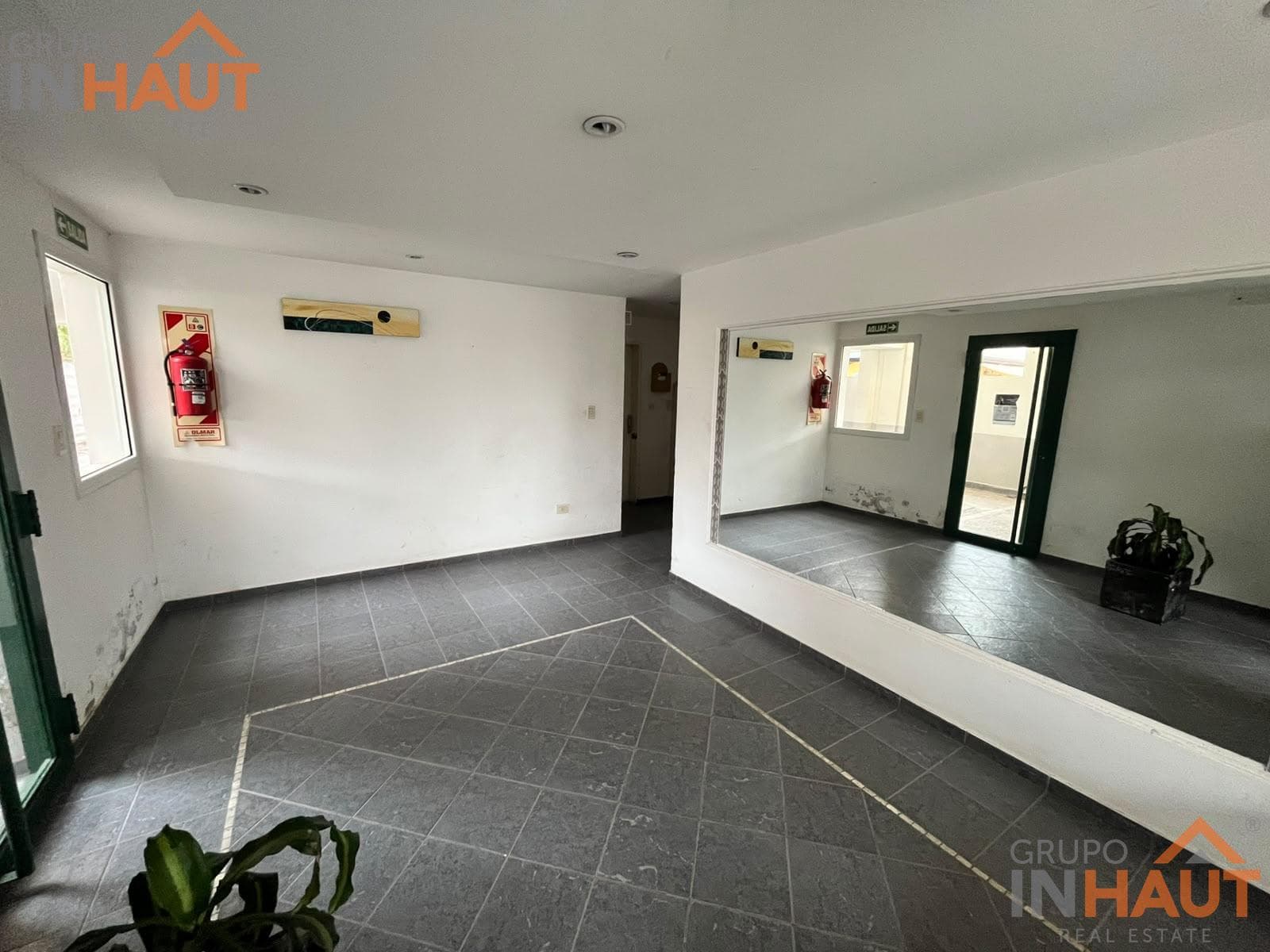 Studio apartment for sale with garage in Cipolletti