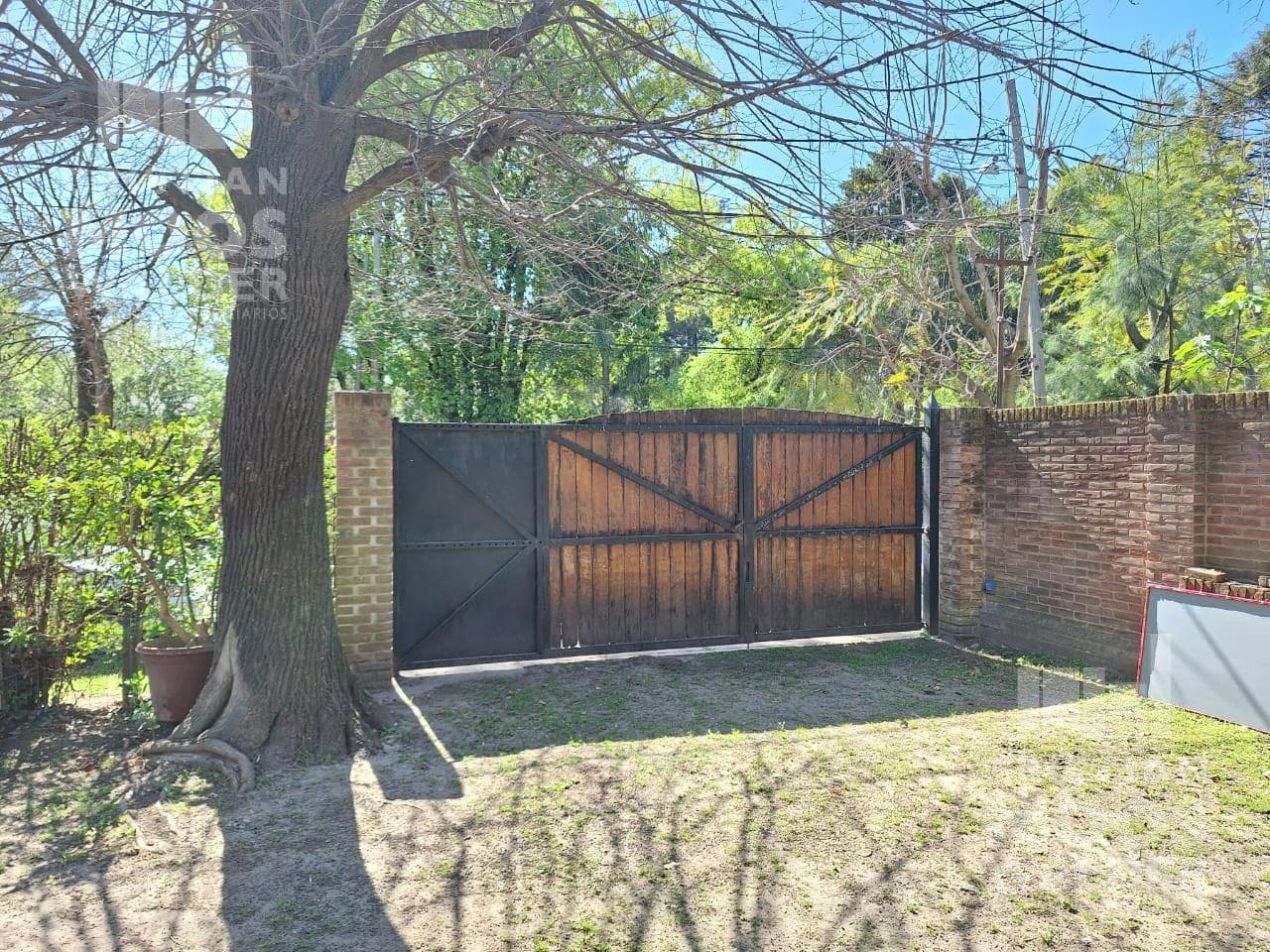 Excellent House for Sale, Eligible for Mortgage Financing - Las Glorias, Ingeniero Maschwitz
