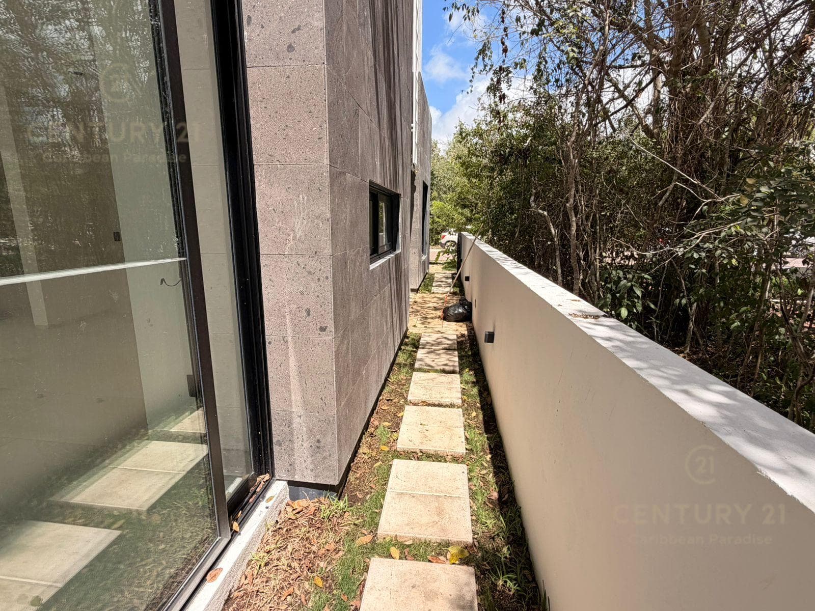 House for PRE-SALE, Via Cumbres C3895