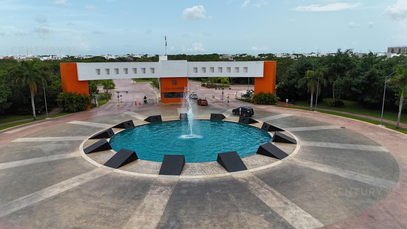 House for PRE-SALE, Via Cumbres C3895