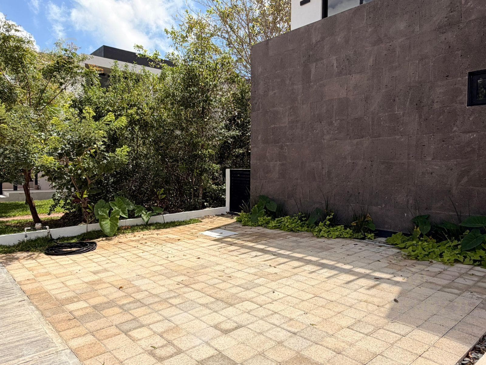 House for PRE-SALE, Via Cumbres C3895