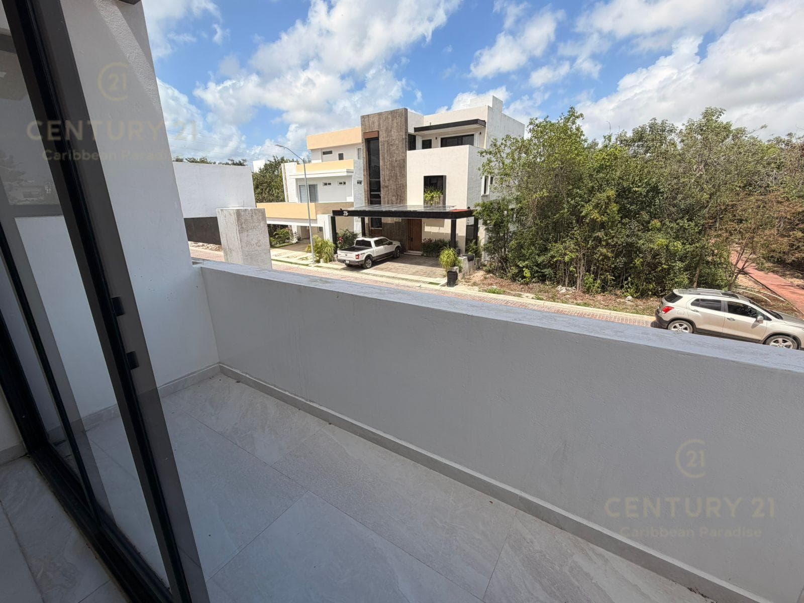 House for PRE-SALE, Via Cumbres C3895