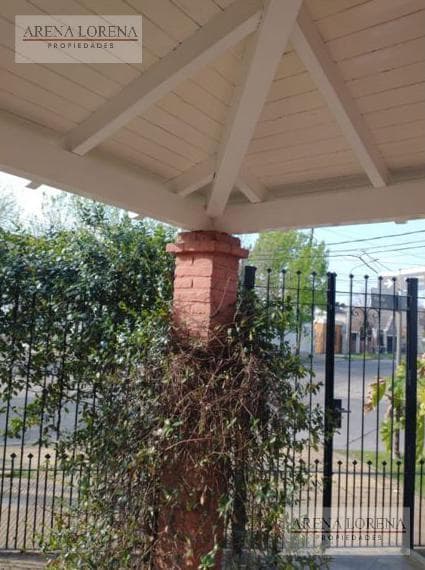 2-Bedroom House for Sale in Castelar Norte