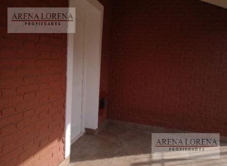 2-Bedroom House for Sale in Castelar Norte