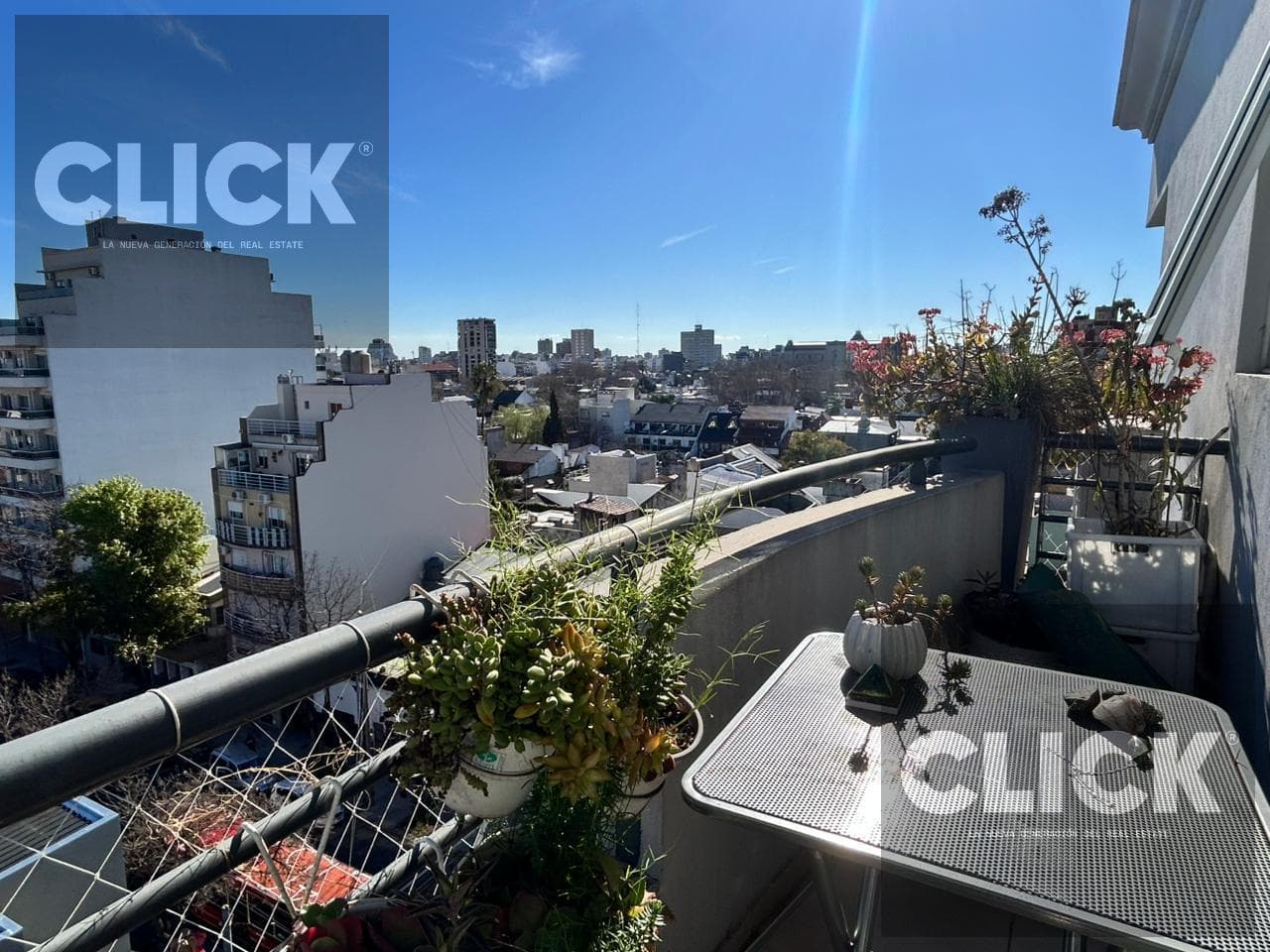 For Sale - 2-room apartment with balcony - Open view - Bright - Villa Devoto