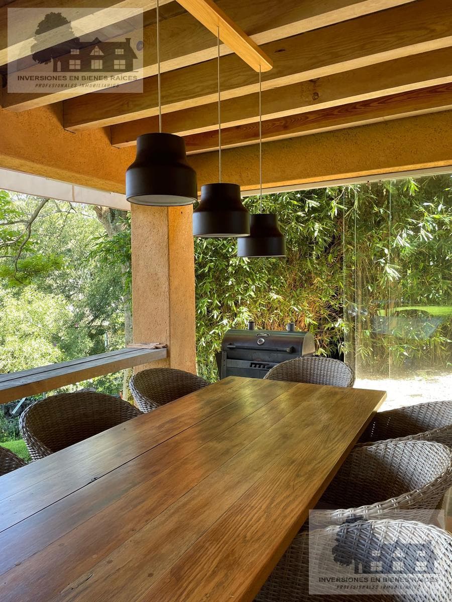 House for Sale in Downtown Valle de Bravo