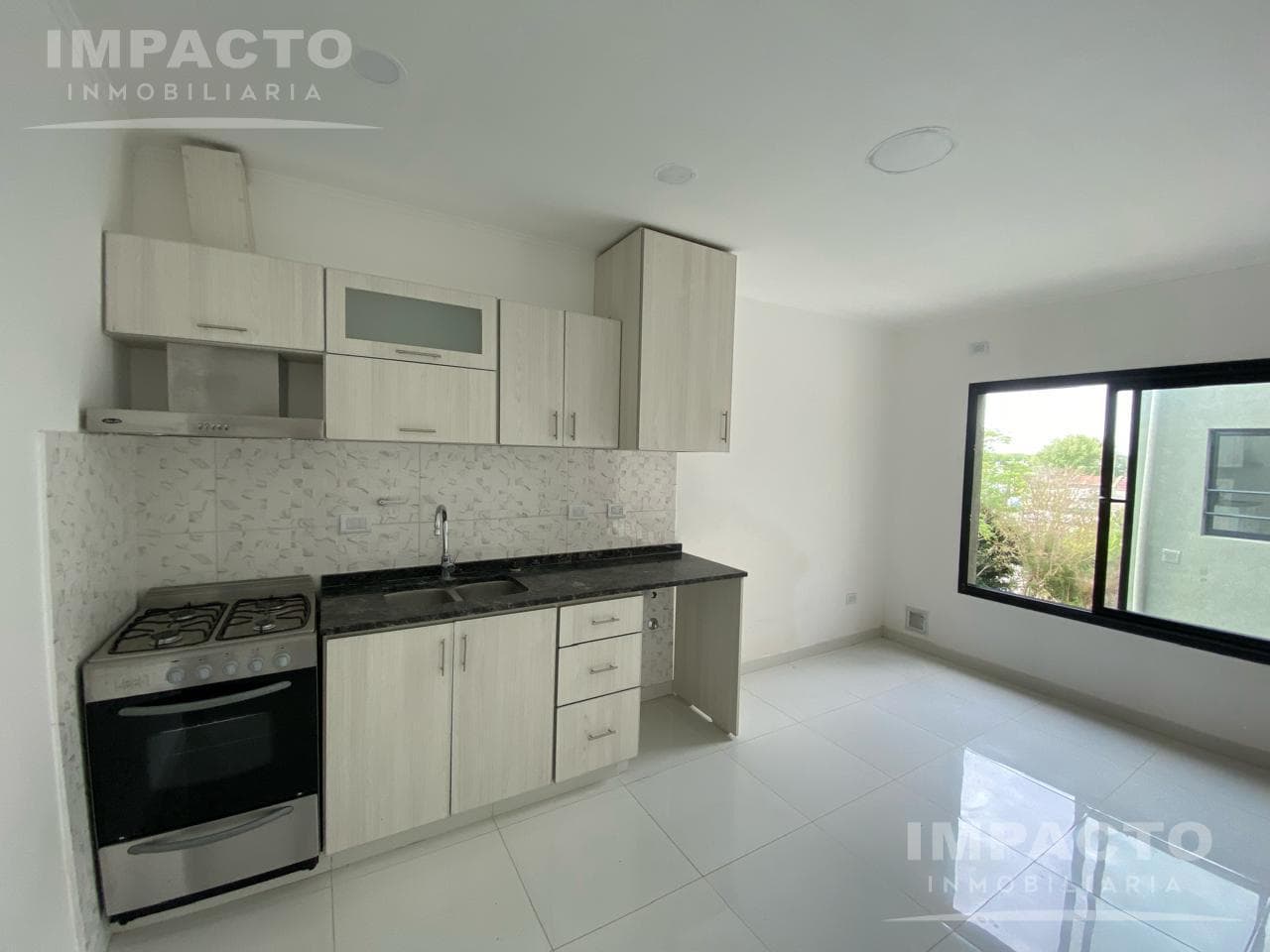 2-ROOM APARTMENT FOR RENT IN CAÑUELAS WITH A FRONT BALCONY