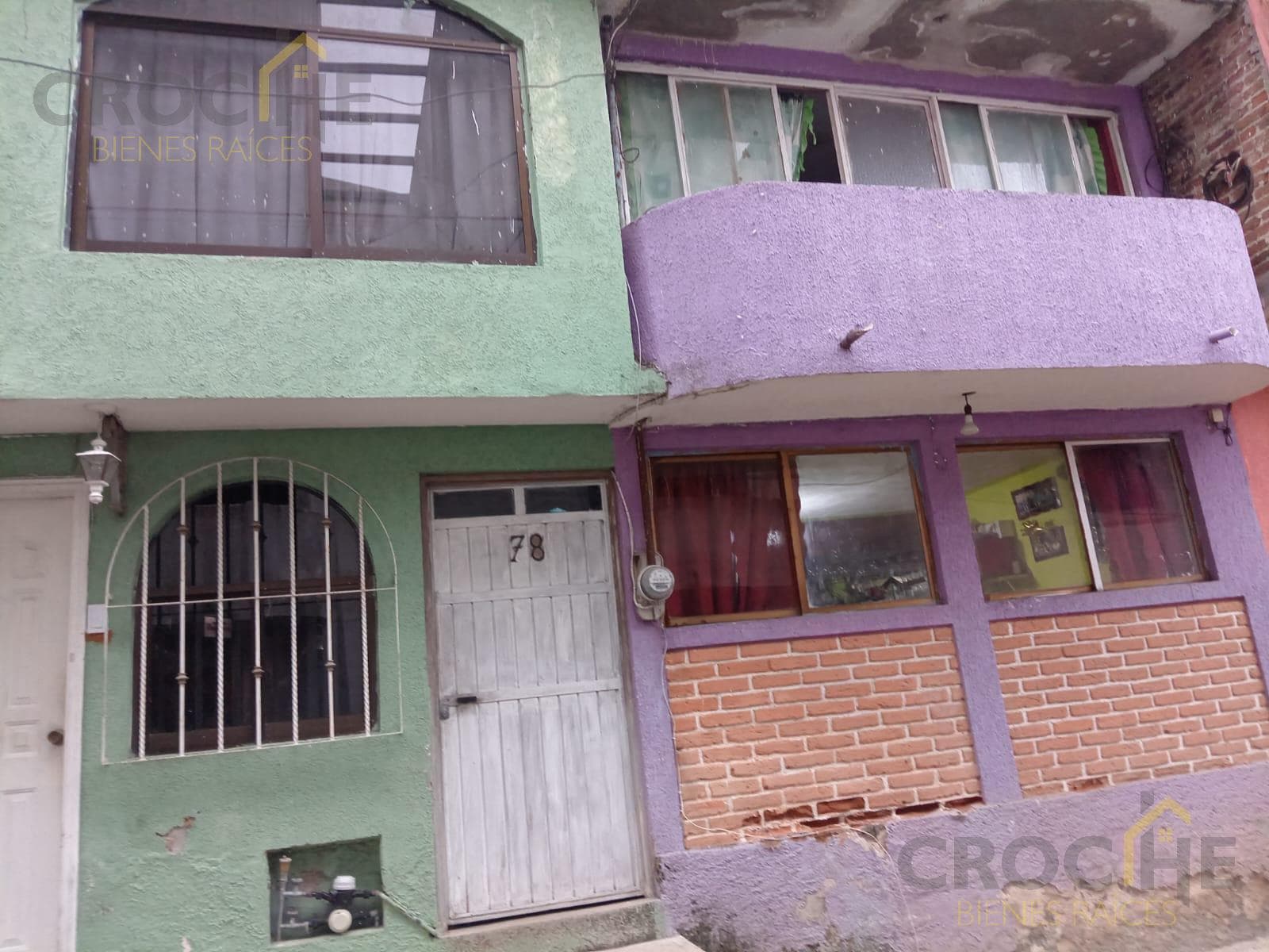 House for Sale with Two Commercial Spaces and Three Houses in the Miguel Alemán Area