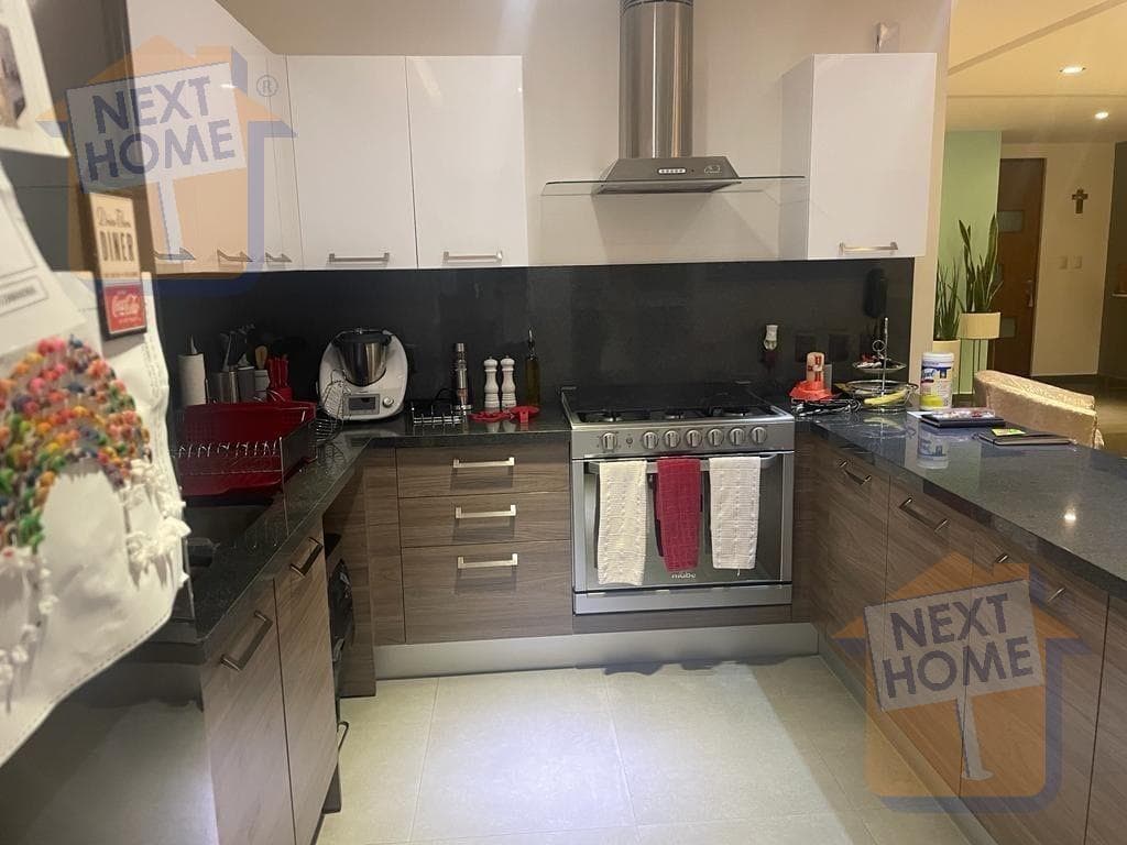 HOUSE IN A CONDOMINIUM FOR SALE in CONTADERO